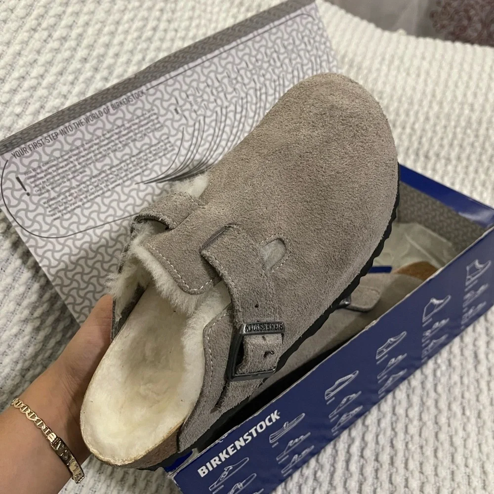 Birkenstock boston shearlings. Color ‘Stone Coin’. Size 037 Narrow  (size 6) - Picture 2 of 6